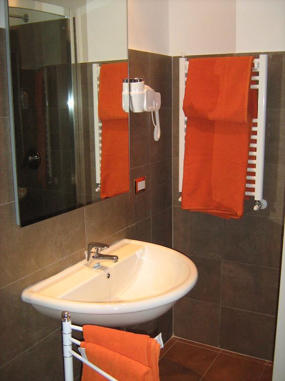 Appia Nuova Holiday B&B Rome Bilik gambar